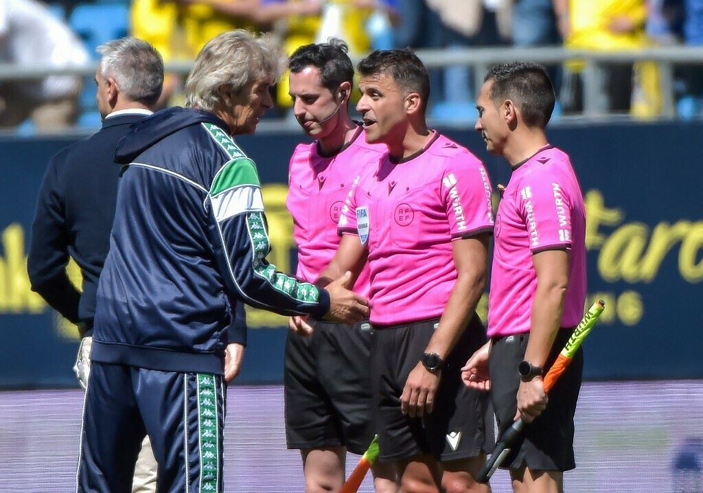 Spanish Referees Ask La Liga For 'Respect'